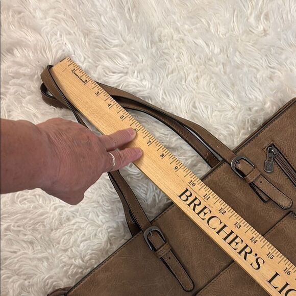 Montana West Concealed Carry Brown Tote Bag with Textured Finish - Picture 10 of 12